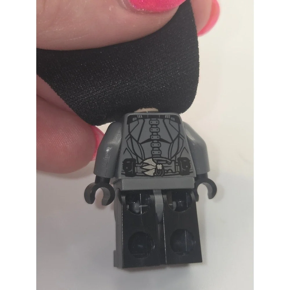 LEGO DC Batman Minifigure Dark Gray Suit Black Cape cowl